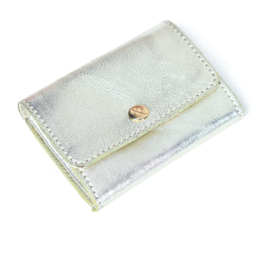 
                  
                    Load image into Gallery viewer, AMELIE  Popper Card Holder Purse with Zip - Pale Gold
                  
                