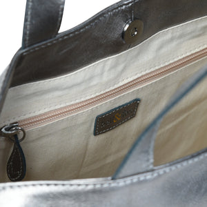 
                  
                    Load image into Gallery viewer, ANIKA Bow Detail Tote in Gunmetal
                  
                