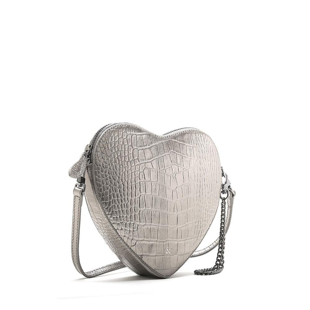 
                  
                    Load image into Gallery viewer, HEART SHAPE CLUTCH METALLIC PEWTER CROC
                  
                